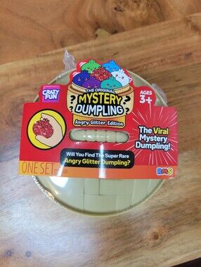 Dumpling Crazy Fun Mystery Angry Glitter Edition Bun Set, NEW